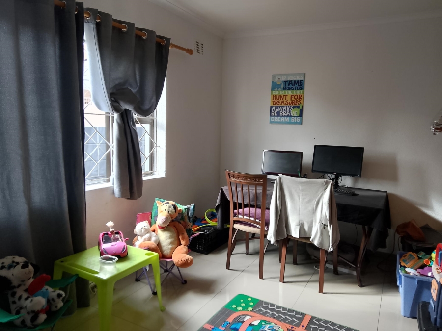 4 Bedroom Property for Sale in Richmond Estate Western Cape